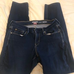 Levi’s Denizen skinny size 8 jeans